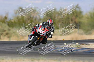 media/Mar-09-2024-SoCal Trackdays (Sat) [[bef1deb9bf]]/12-Turn 2 (245pm)/